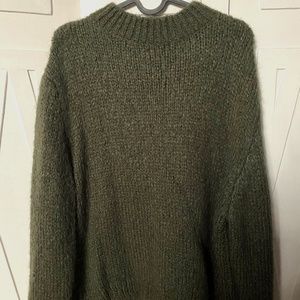 Beautiful Zara Knit Top! Never Worn/Tags Still On
